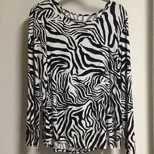 Chico’s Luxury Knit Tee, size 1